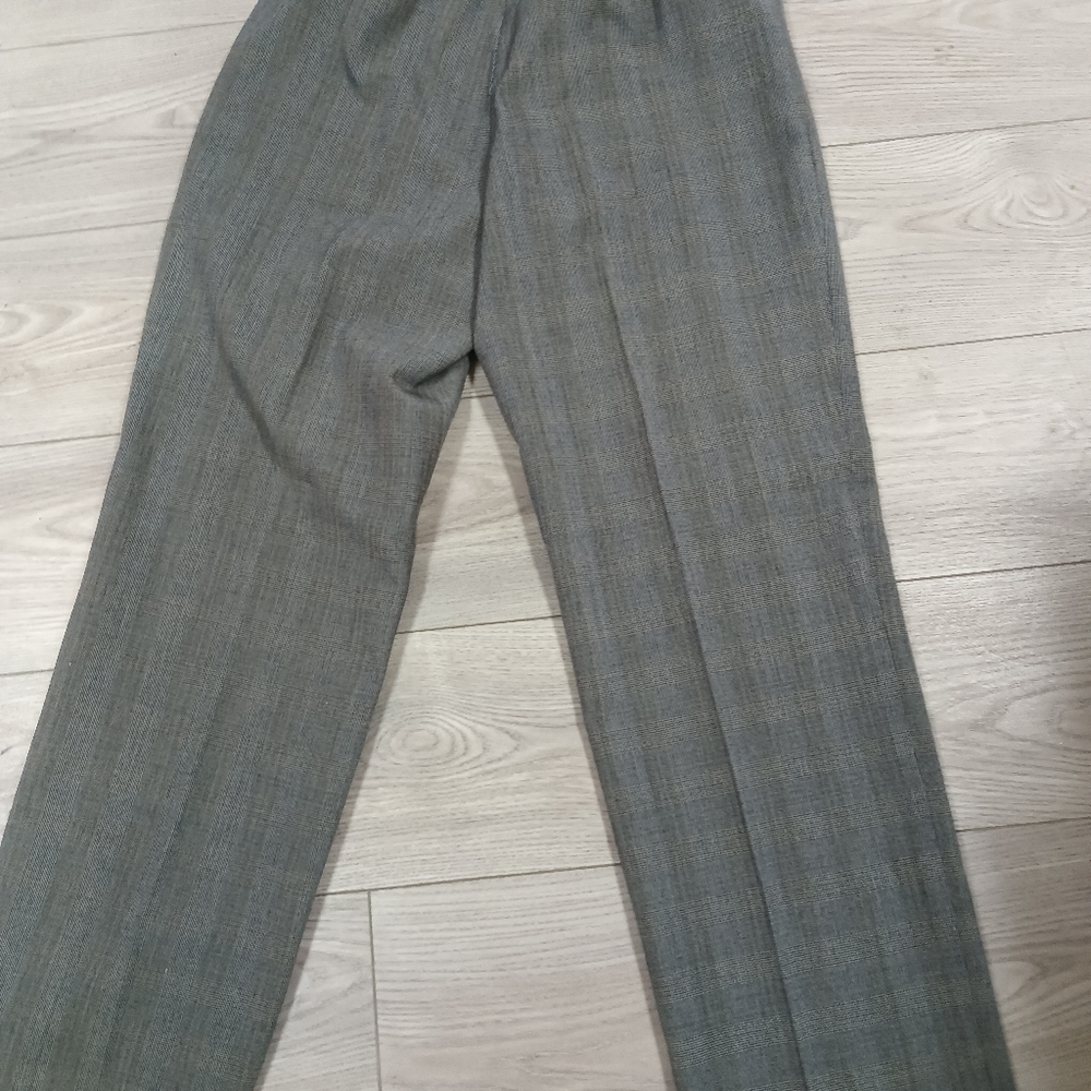 Gray Herringbone Patterned Trousers - image 3